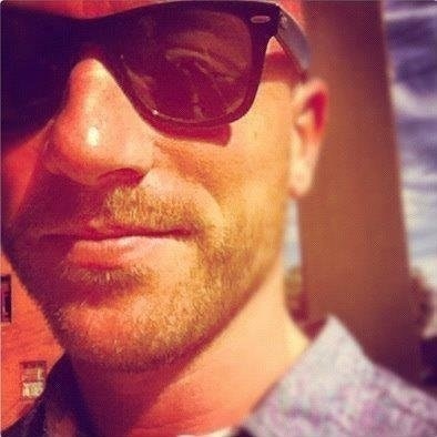 (((p̶e̶e̶e̶l̶a̶)))