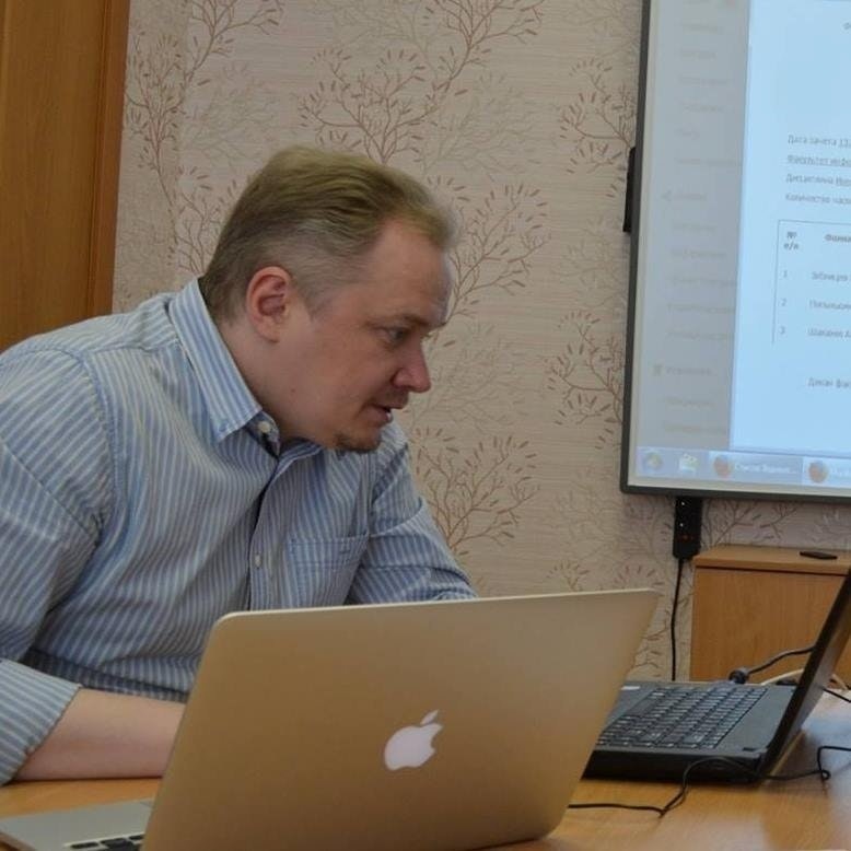 Владимир Тыртов