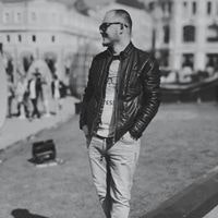 Артем Пиковский