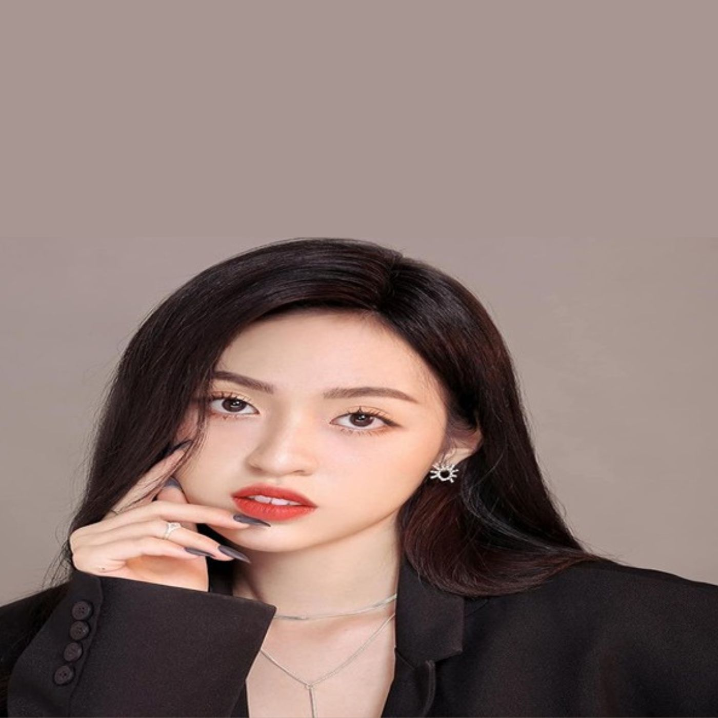 CEO Rosalie Trần