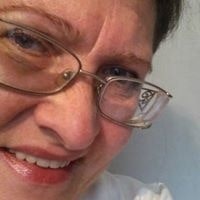 Лариса Мисловська