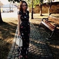 Вика Коломийцева