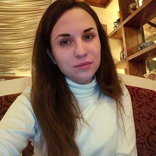 Юля Черненко