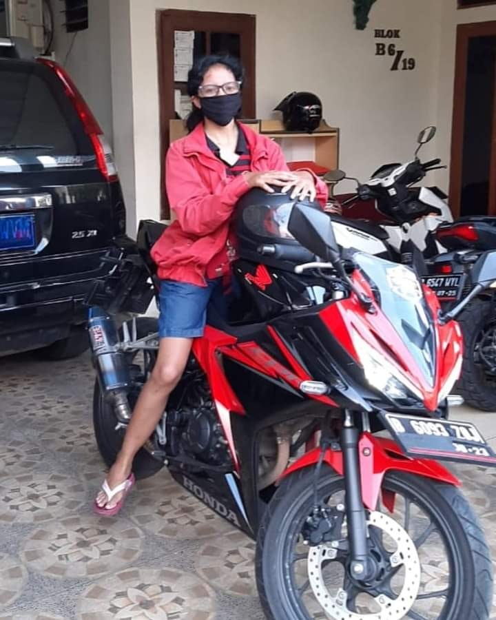 Naomi Febriska Yuberthina Tahapary