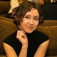 Ксения Дмитриева