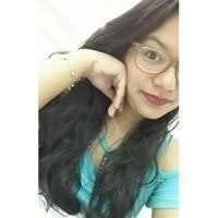 Ana Beatriz Siqueira