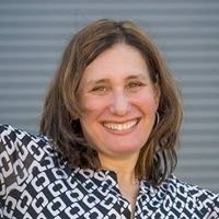 Linda Hirschhorn Pouliot