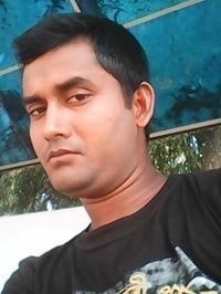 মা বাবার ভদ্র ছেলে