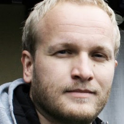 ProductHunt profile picture for @monn