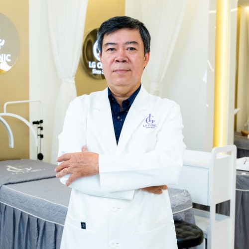 BS Bùi Quang LG Clinic