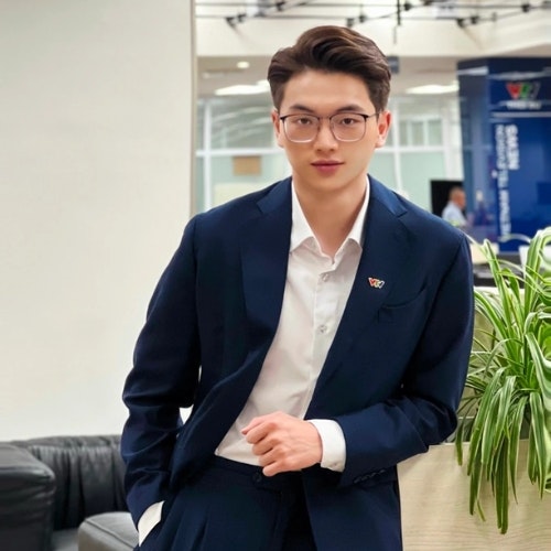 CEO Minh Chương J88