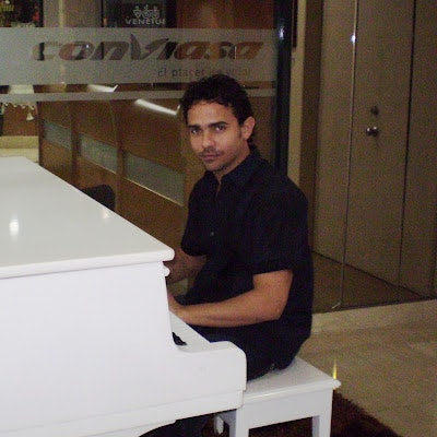 Alain Fernández Deroncere