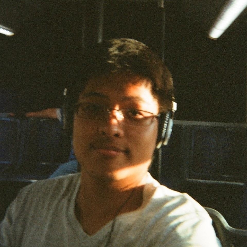 ChengYu Wu / 吳承諭