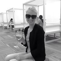 Kelly Van Den Langenbergh