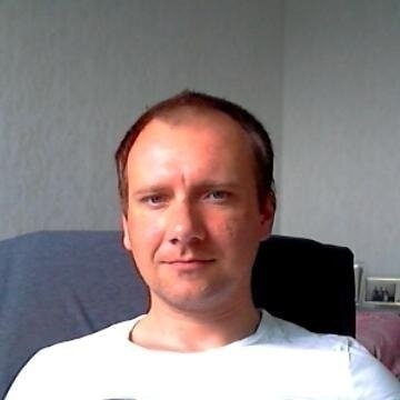 максим генералов