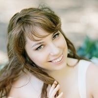 Анна Костян