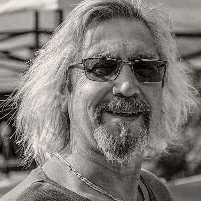 Kim Nicolaou 'Artist'