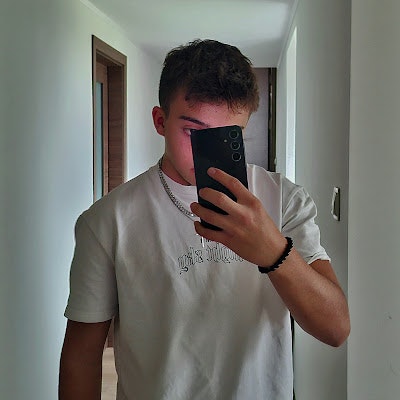 ProductHunt profile picture for @pepi