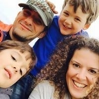 Julia-George Familia