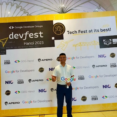 Đặng Tiến Hoàng