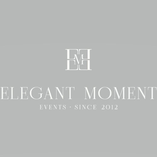 Elegant Moment