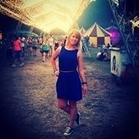 Eszti Békési-Kondor