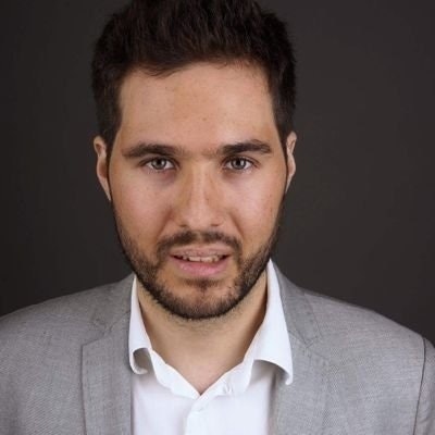 Joan Figueras Paz ن