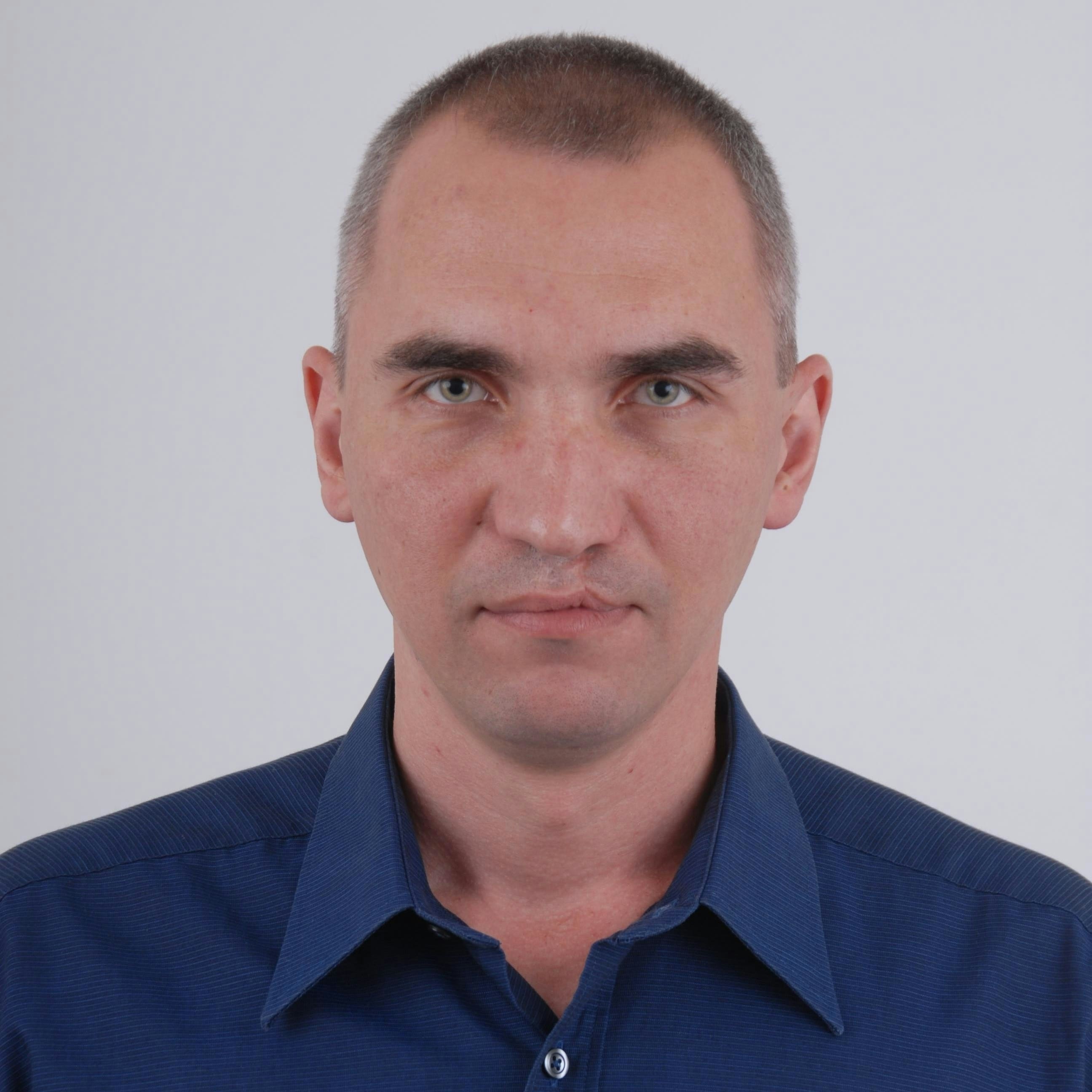 Игорь Мукомел