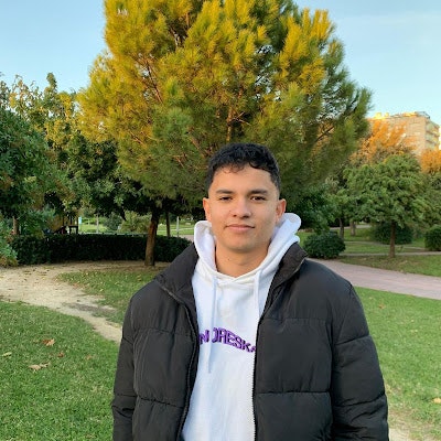 Julián de UltraCamp