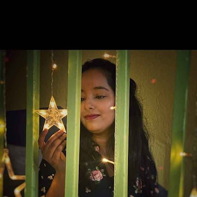 let's play with Riya