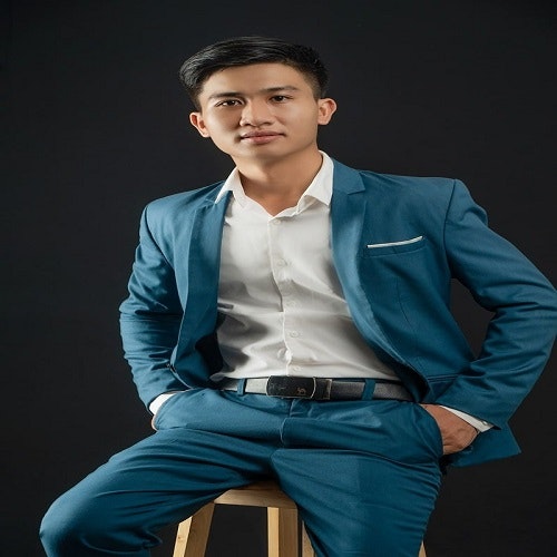 CEO Minh Tuấn