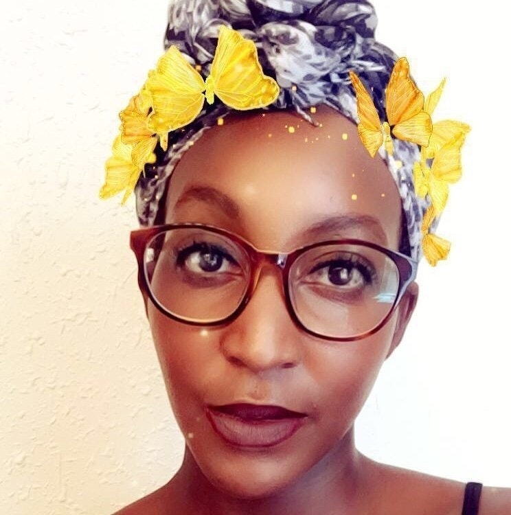 Nefertiti EdgesKinky