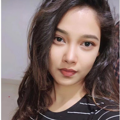 Meena वली