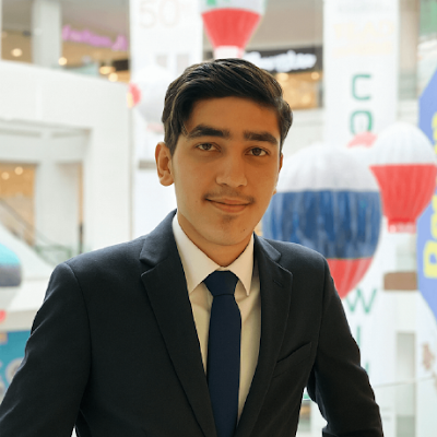 Wajahat Ali