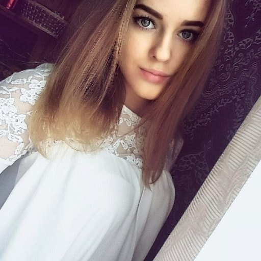 Лара Ланская