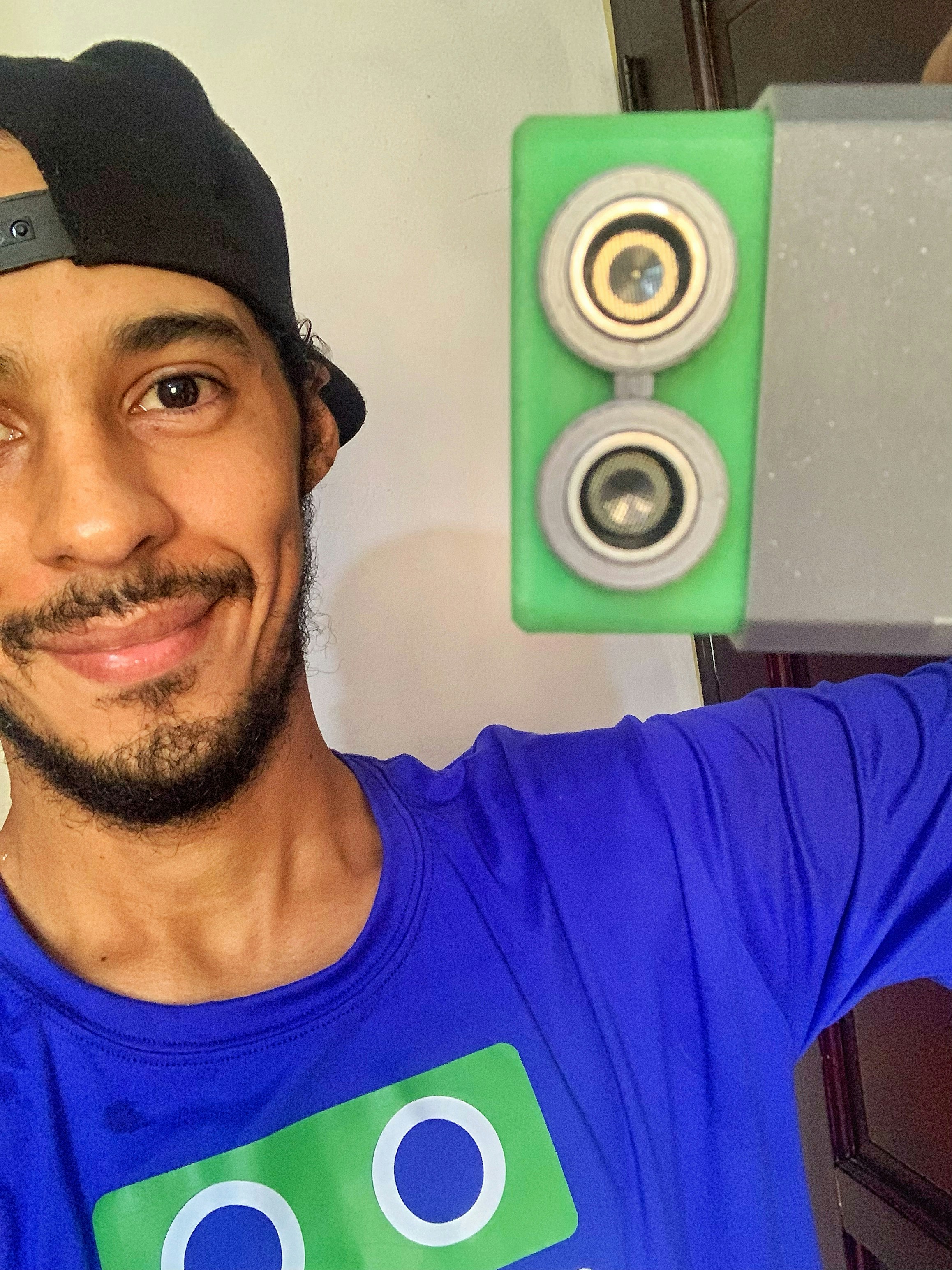 Iván R. Artiles Bretón