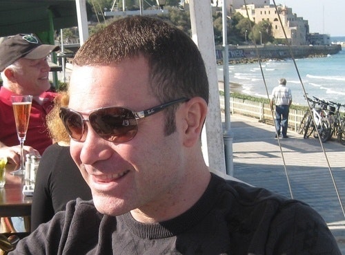 Ronen Yuval - Hoch