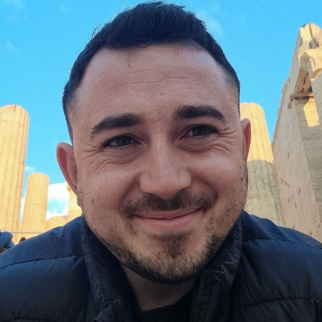 SLAVOGLO VİTALİ