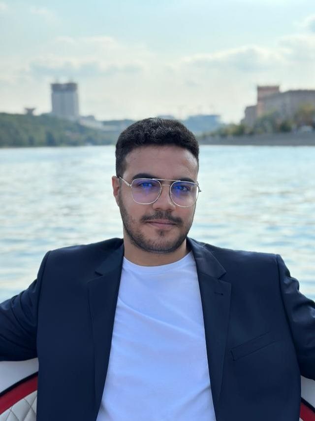 Amr Elzeiny