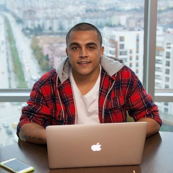 Orkun Çaylar 👨🏾‍💻