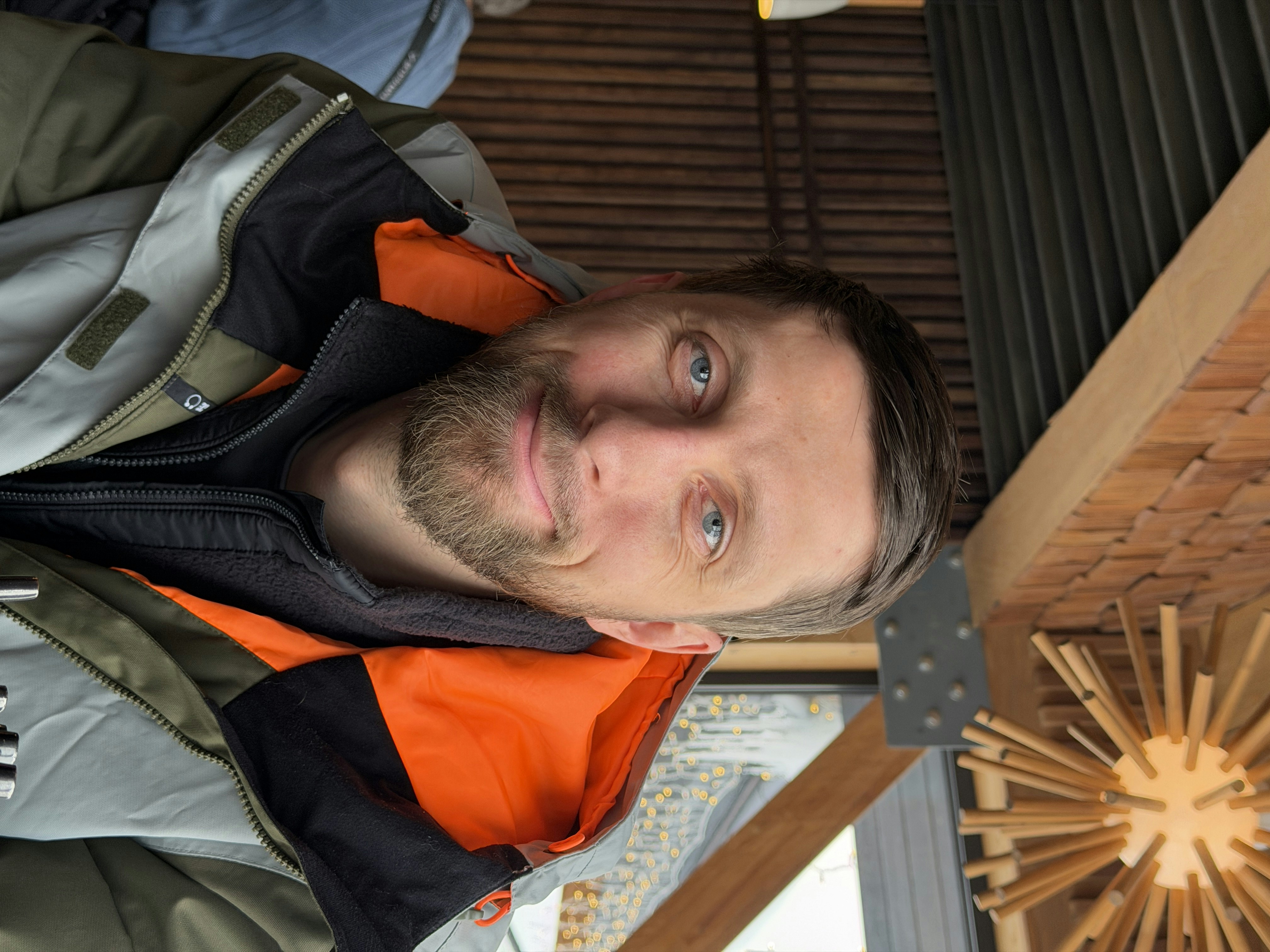 Дима Сухарев