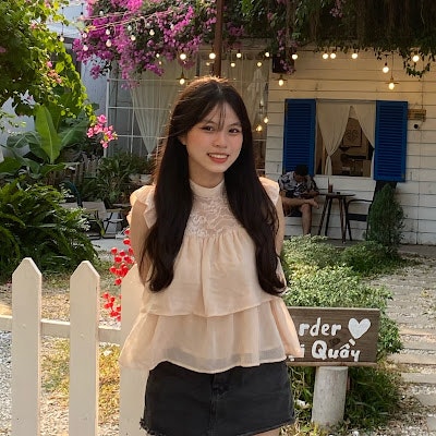 Hiếu Nhi Nguyễn Hồ