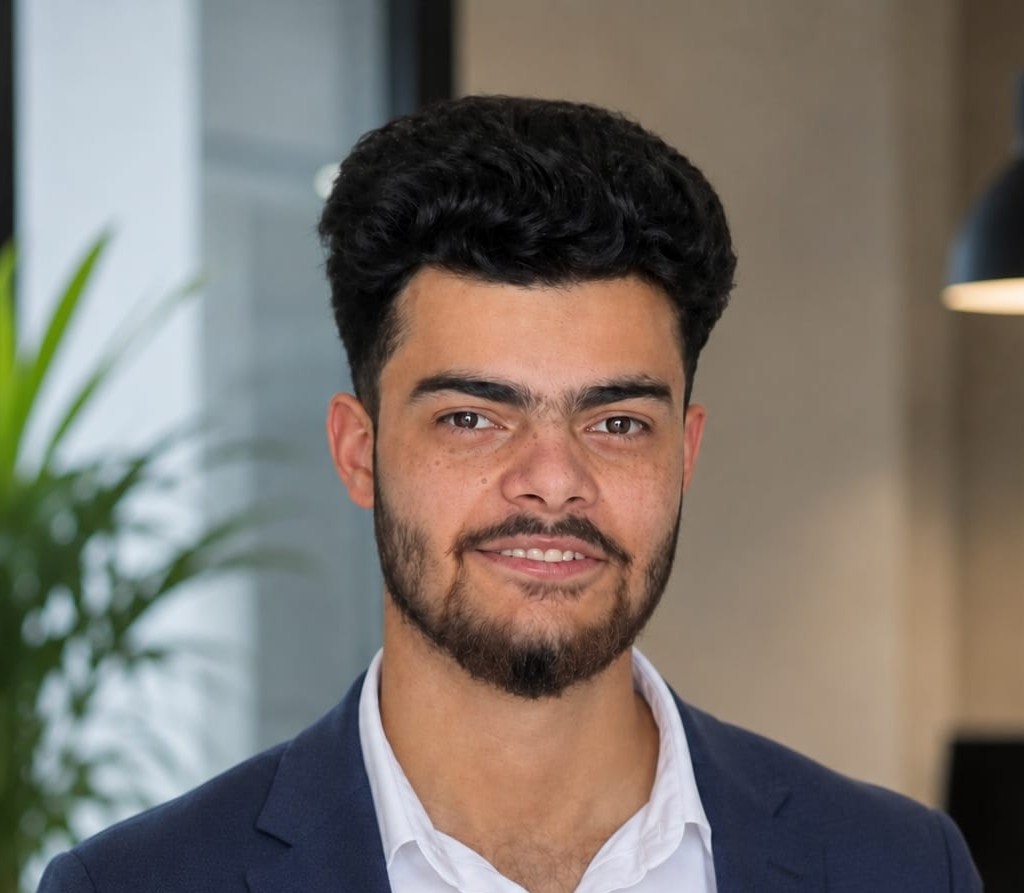 Tejas Khanna