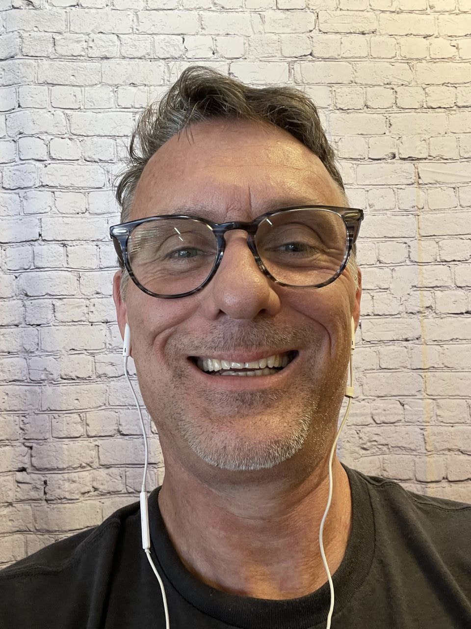 LinkedIn Verified Account Store