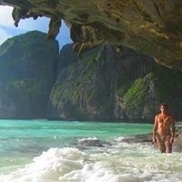 Gabriel Grass Bustos