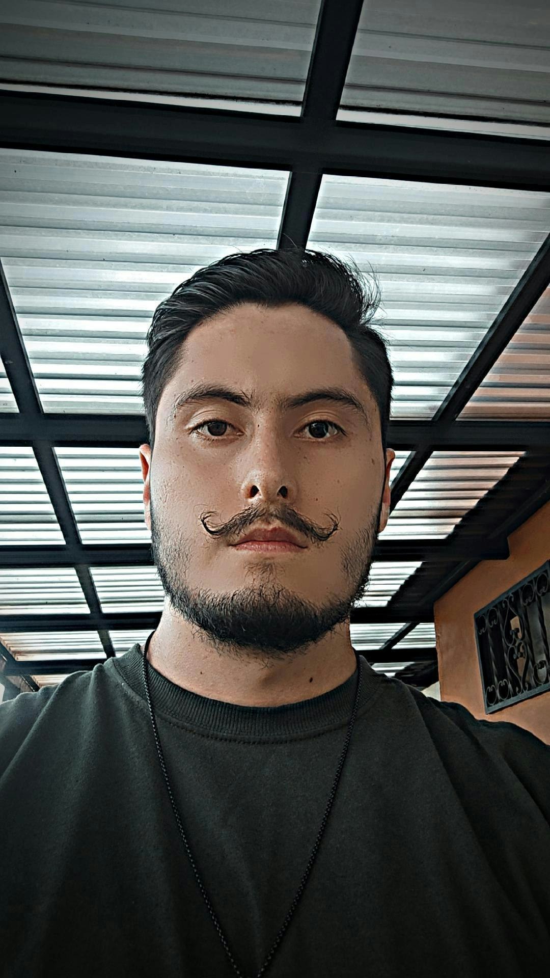 Jose Eduardo Rendón Valencia