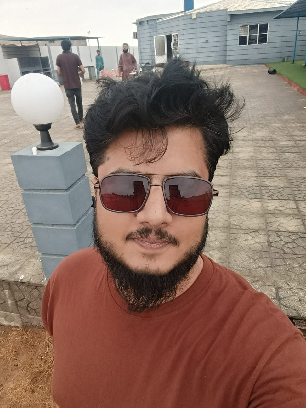 Hamid Khan