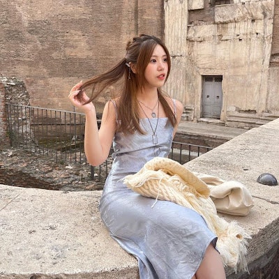 LYU PEIPEI