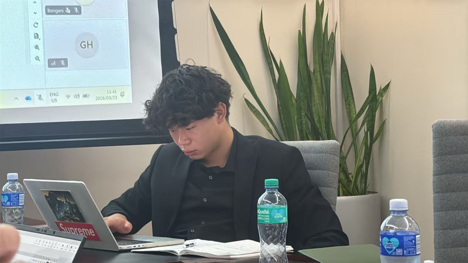 Yibo Yang