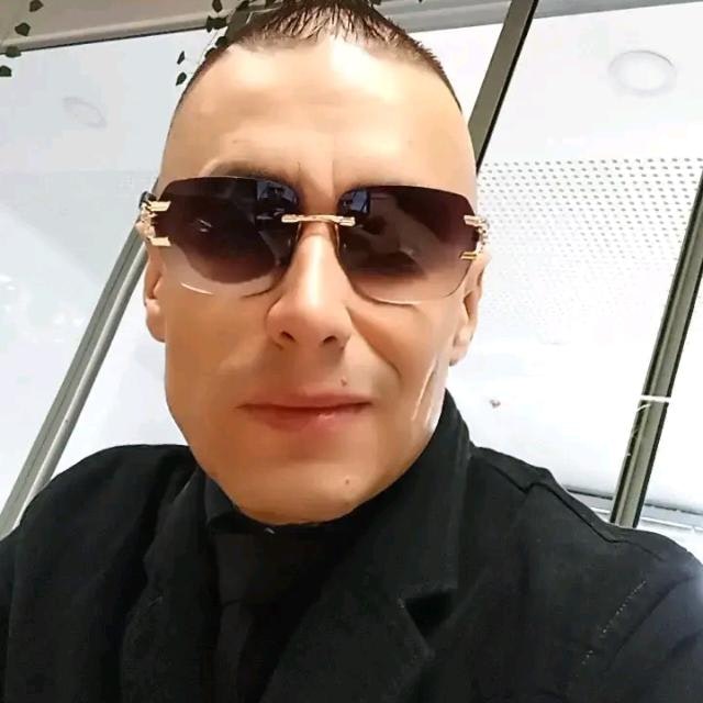 Roosbell Moreno Álvarez